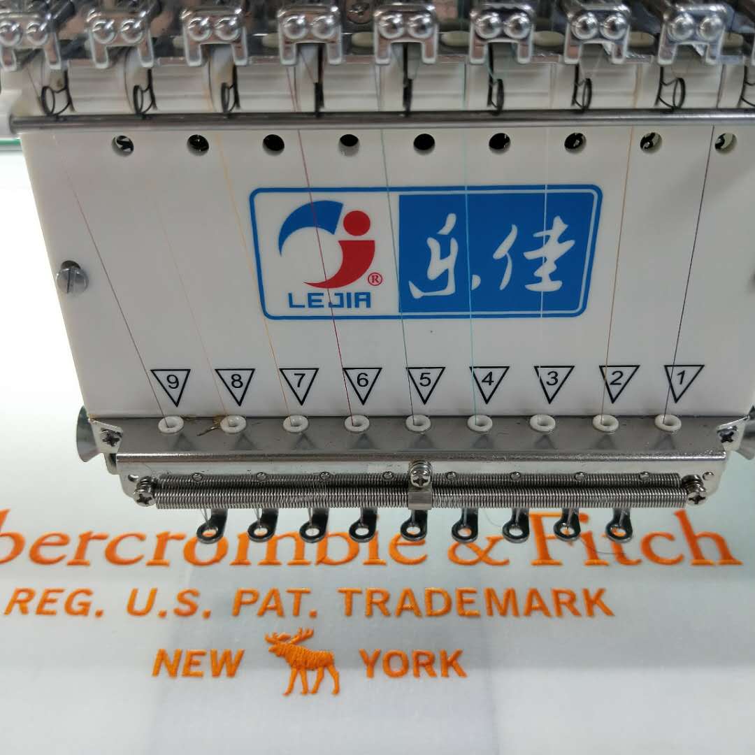 24 heads Industrial embroidery machine with spare parts